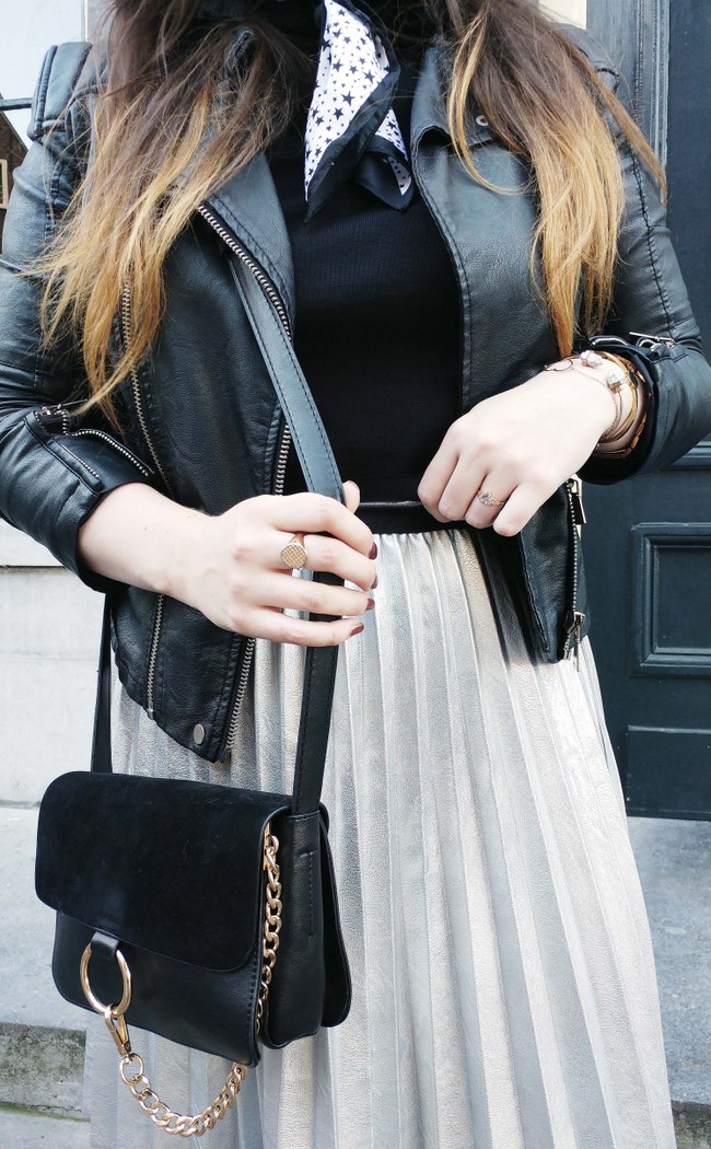 LOOK OF THE DAY: City chic in silver