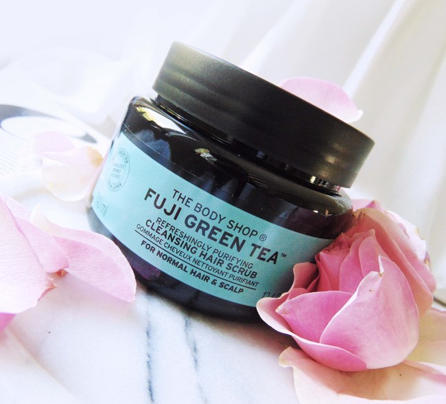 The Body Shop Fuji Green Tea cleansing hair scrub – Styled by Romy
